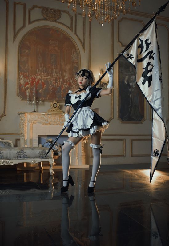 蓝小沂KiKi – 黑贞德女仆 [11P]