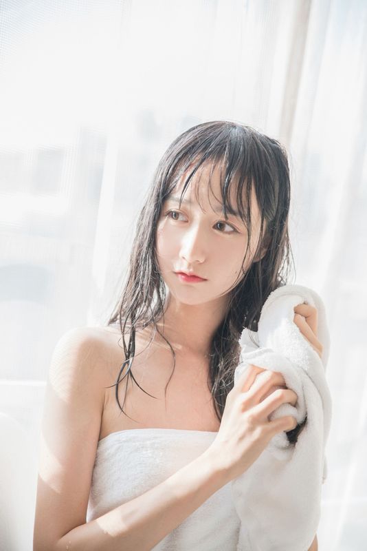 木绵绵OwO – 出浴 [57P]