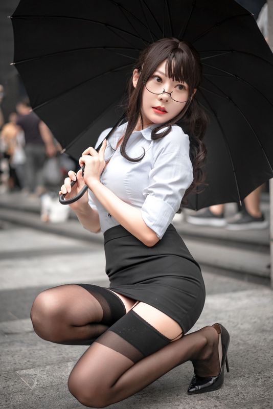 香草喵露露 – 丝袜西装诱惑 [24P] - 机器猫次元