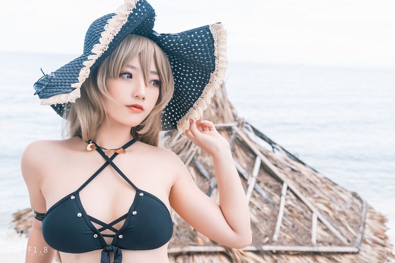 Messie Huang – Jean Bart swimsuit [20P]
