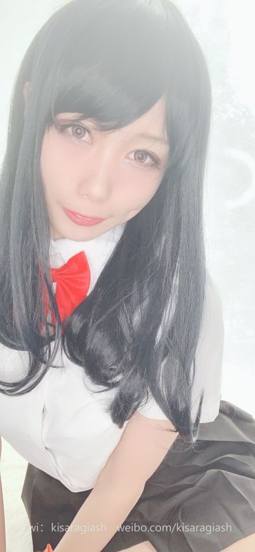如月灰 宝多六花 [70P]