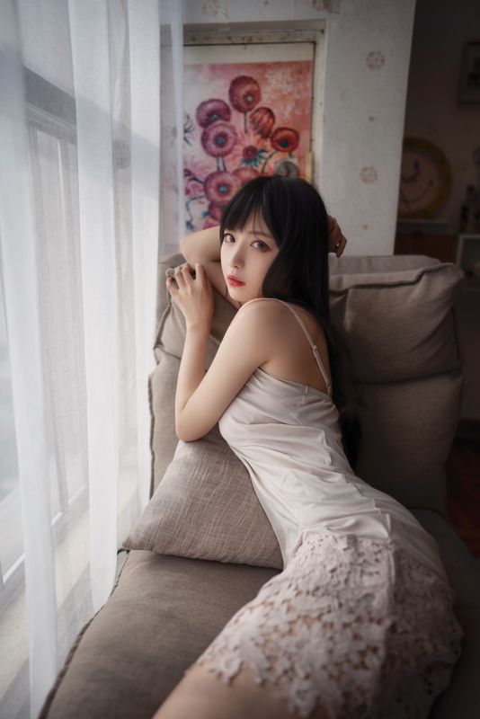 Shika小鹿鹿 – 长发姑娘 [18P]