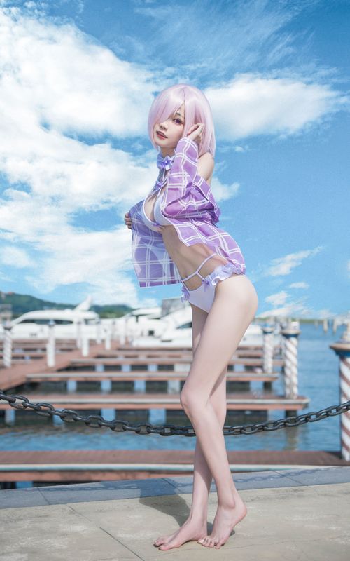 你的负卿 – 玛修泳装 [16P]