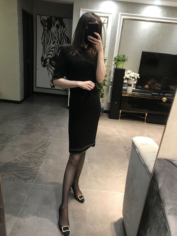 麋鹿_Monroe 2020.04.06 难掩性感 [19P] - 机器猫次元