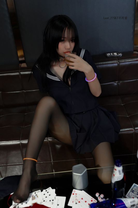 柒柒要乖哦 – 反差JK少女 [182P] - 机器猫次元