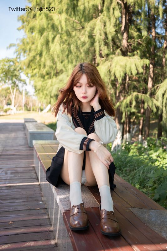 梨瑾瑾 – 茶羽中 [37P]