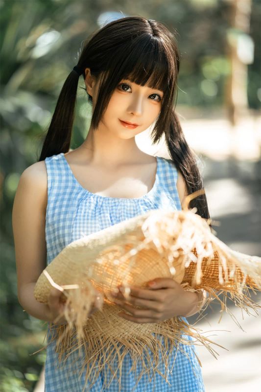 蠢沫沫 – 海边漫步 [100P] - 机器猫次元