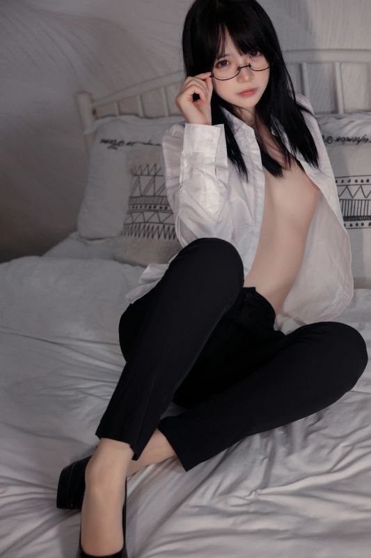 疯猫ss – 白色情人节福袋 [40P] - 机器猫次元
