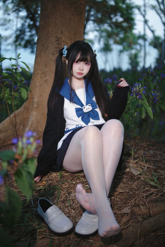 洛桑w伊梓 – 双马尾JK [38P] - 机器猫次元