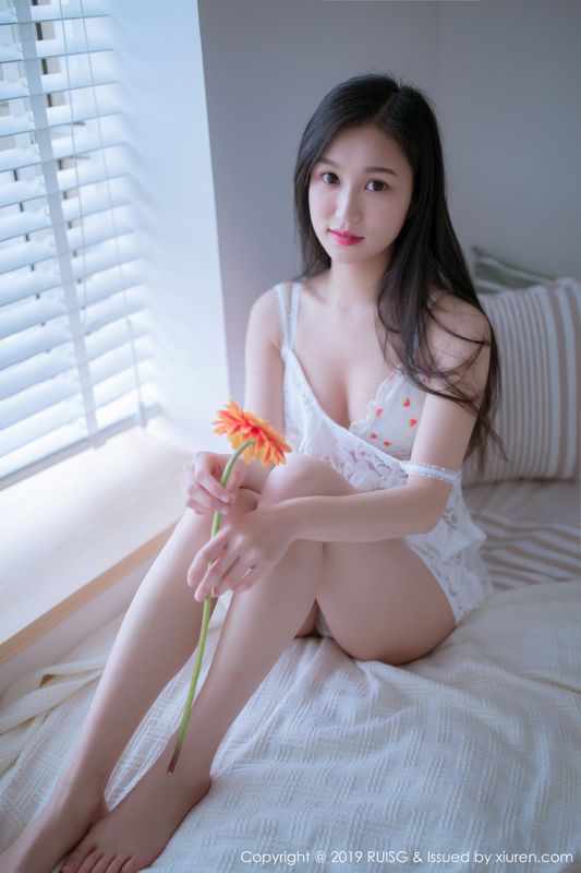 瑞丝馆RUISG Vol.068 深紫Julie [47P] - 机器猫次元