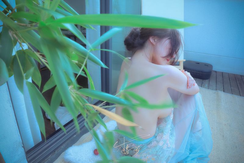 网络红人樱晚gigi – 夏末未至 [26P] - 机器猫次元