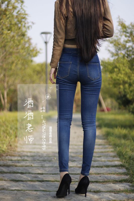 酒酒老师 – 裤里丝最高图鉴 [60P] - 机器猫次元