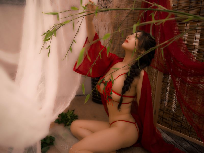 网络红人樱晚gigi – 胭花 [21P] - 机器猫次元
