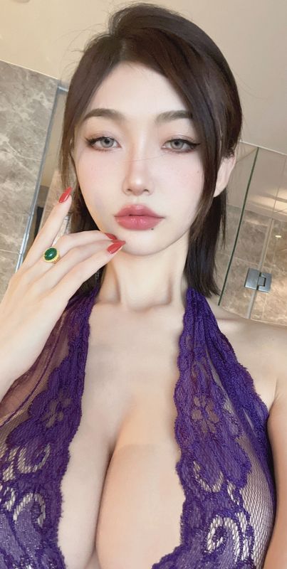 脸红Dearie – 紫色情趣连体衣 [34P] - 机器猫次元