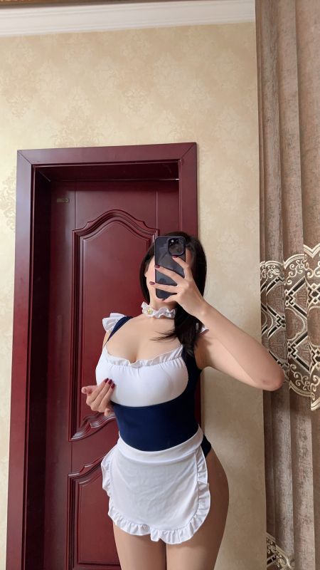 奶宝妹纸 – 性感女仆 [13P] - 机器猫次元