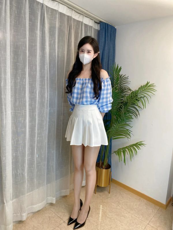 July芝岚 – 虾线油亮 [33P] - 机器猫次元
