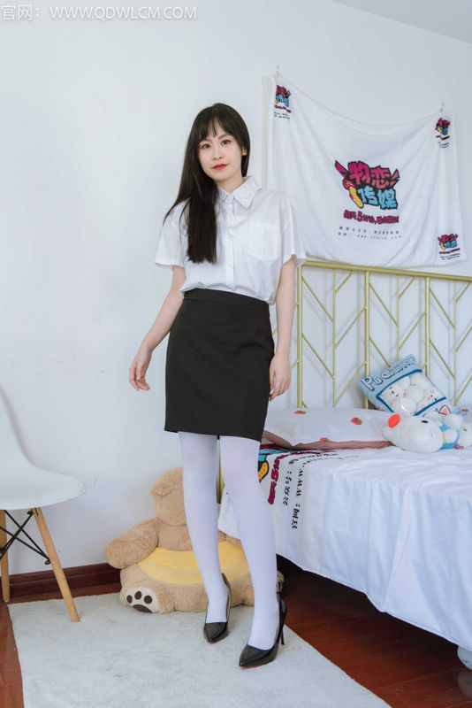物恋传媒 NO.1392 兮兮-绚烂野蔷薇 [150P+1V／3.95GB] - 机器猫次元