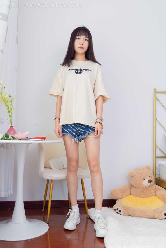 物恋传媒 NO.1506 琪琪-冷月光 [150P+1V／2.96GB] - 机器猫次元
