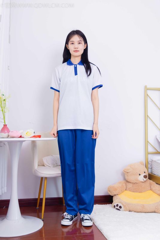 物恋传媒 NO.1515 颜颜-校园时的她 [150P+1V／3.35GB] - 机器猫次元