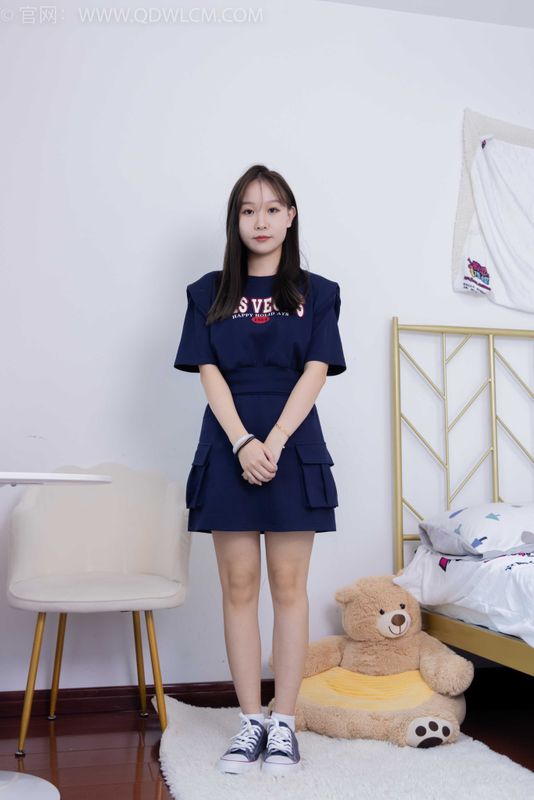 物恋传媒 NO.1645 润润-追赶日出 [151P-1V-3.73G] - 机器猫次元