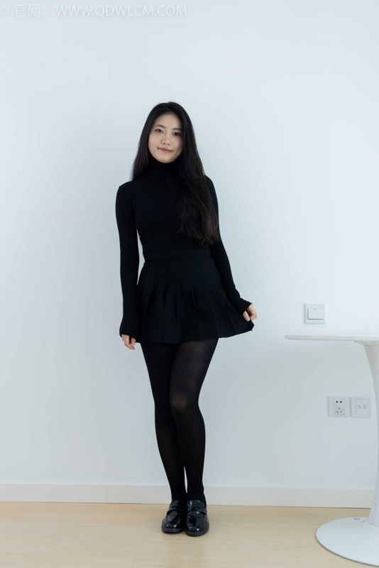 物恋传媒 NO.1667 香香-更好的自己 [159P-1V-3.51G] - 机器猫次元