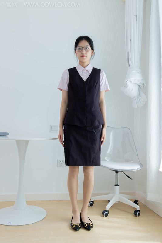 物恋传媒 NO.1688 茯苓-桂花开了 [172P-1V-3.92G] - 机器猫次元