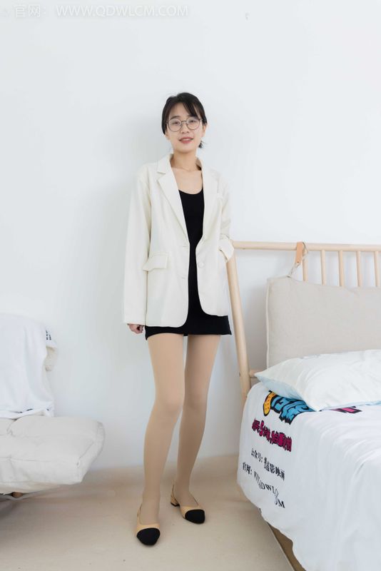 物恋传媒 NO.1805 菜菜-星河长明 [160P-1V-4.27G] - 机器猫次元