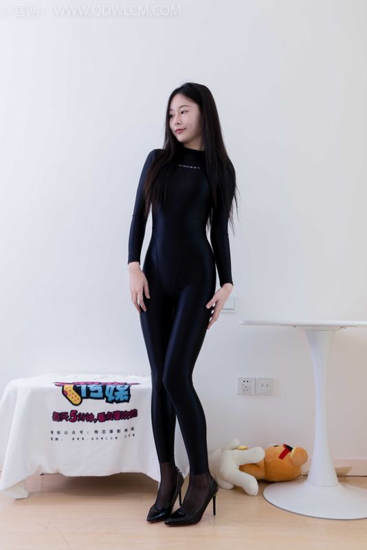 物恋传媒 NO.1817 美兔-荆棘玫瑰 [150P-1V-3.93G] - 机器猫次元