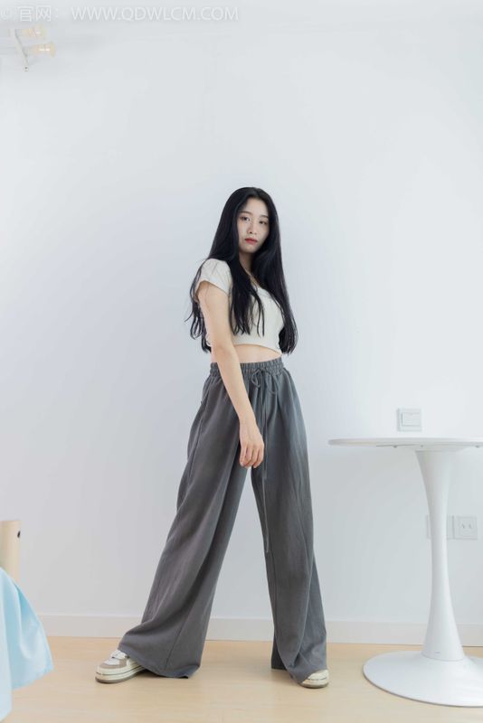 物恋传媒 NO.1826 绒绒-漫天飞雪 [150P-1V-3.51G] - 机器猫次元
