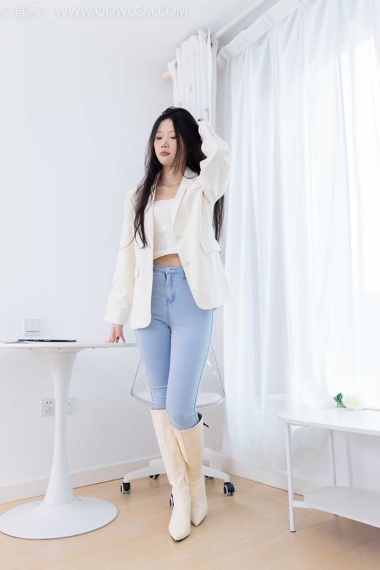 物恋传媒 NO.1829 小竹-粉红花海 [170P-1V-3.73G] - 机器猫次元