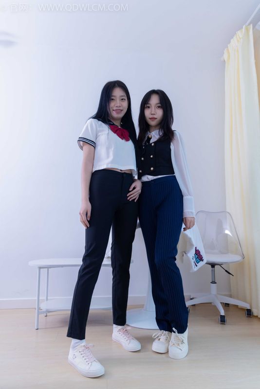 物恋传媒 NO.1835 纱纱&小谷-微风拂过 [195P-1V-6.9G] - 机器猫次元