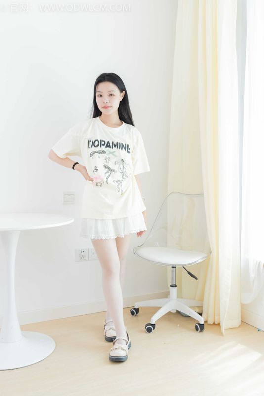 物恋传媒 NO.2046 舒舒-爱也有时差 [150P-1V-3.79G] - 机器猫次元