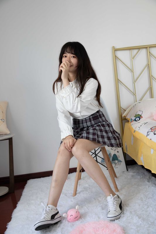 物恋传媒 No.409 洋洋-格子与糖 [146P+1V4.05G] - 机器猫次元