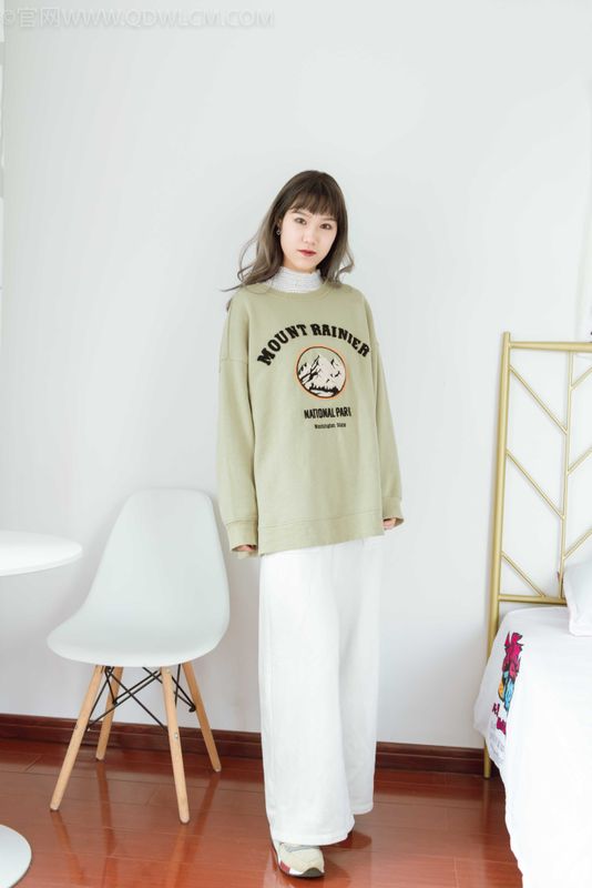 物恋传媒 NO.977 依依-梦与现实 [135P+1V／3.83GB] - 机器猫次元