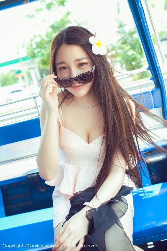 女神刘奕宁Lynn泰国街拍 秀人网 No.139 - 机器猫次元