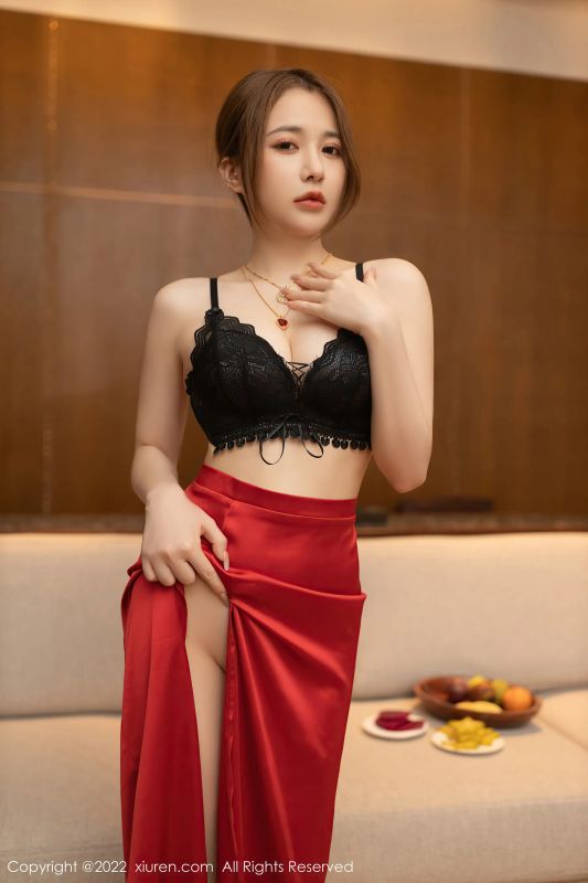 秀人网 No.4674 鱼子酱Fish 三亚旅拍长裙蕾丝写真 - 机器猫次元