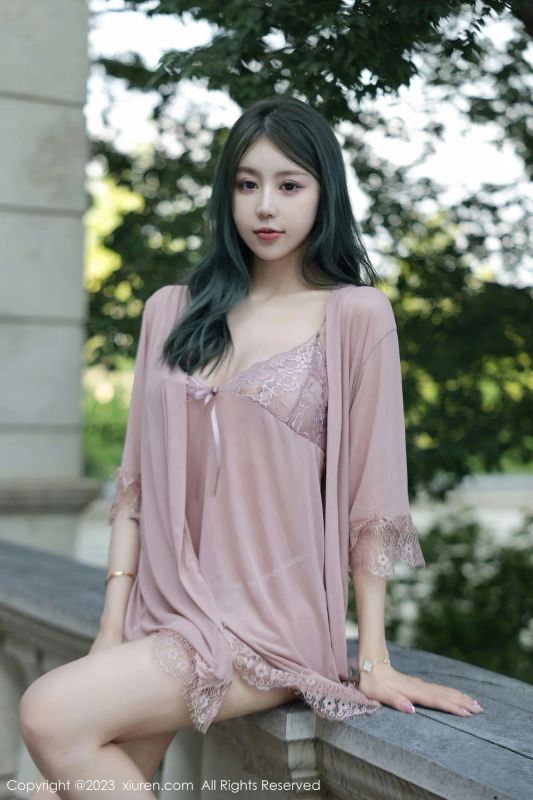 XiuRen 秀人 No.7114 tina_甜仔 蕾丝睡裙杭州旅拍 [65P] - 机器猫次元
