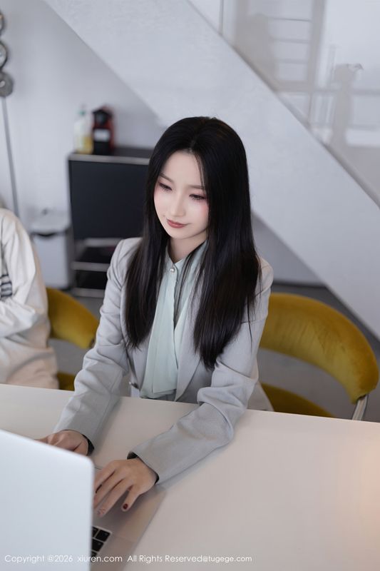 秀人网 杏子Yada Vol.11285 [81P]