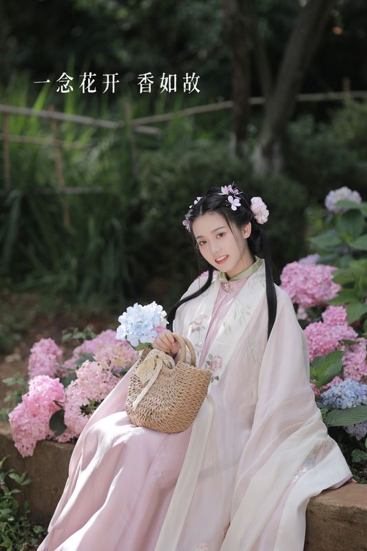 Dear-郑同学 – 《一念花开，香如故》[38P] - 机器猫次元