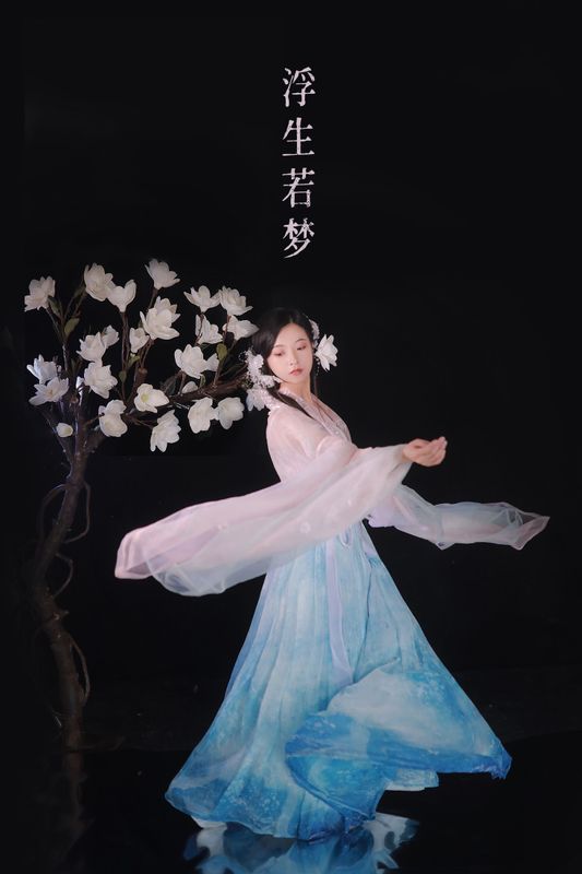 与芳 – 《浮生若梦》[21P] - 机器猫次元