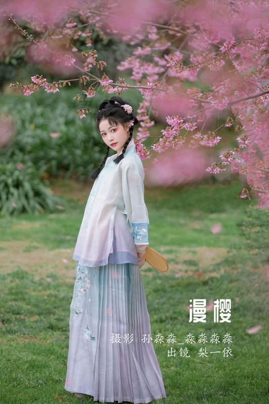 梨一依 – 《漫樱》[22P] - 机器猫次元