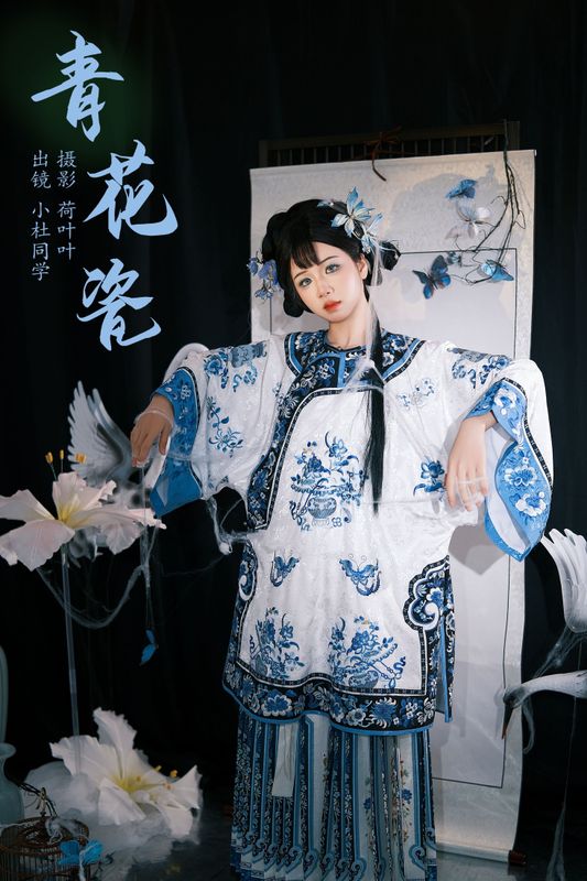 小杜同学 – 《青花瓷》[25P] - 机器猫次元