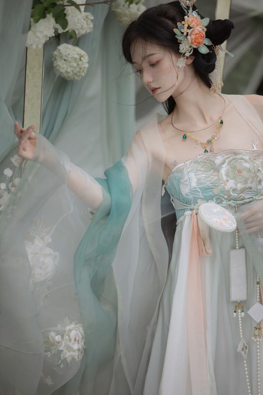抱走柒柒 – 《看尽长安花》[15P]