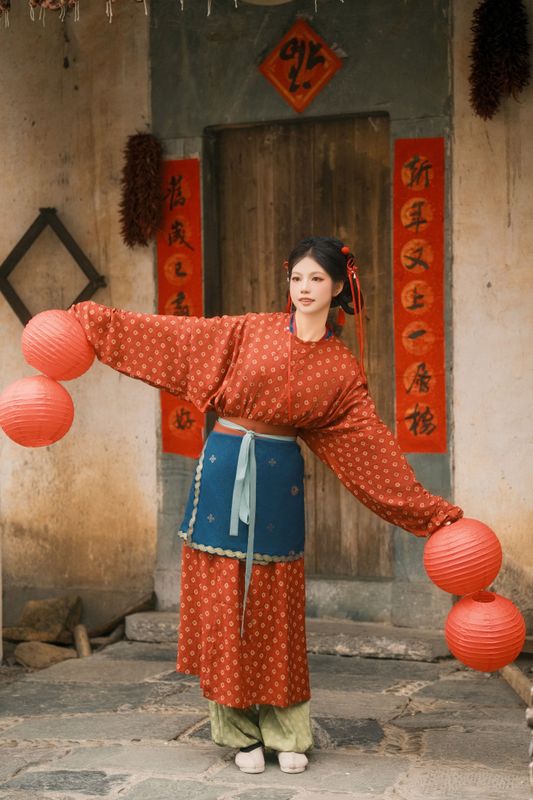 花花 – 《新春晒娘》[14P] - 机器猫次元