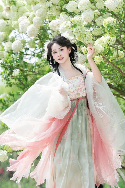 湫一只岁岁 – 《洁白绣球》[33P] - 机器猫次元