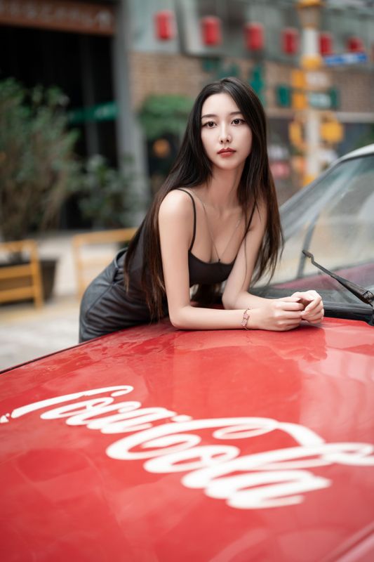 茵茵 – 《高冷性感女孩》[26P] - 机器猫次元