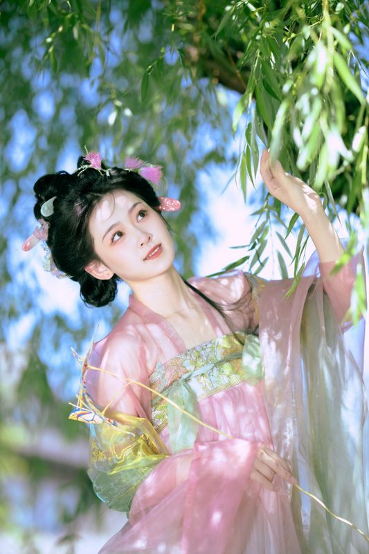 甜心芽芽 – 《初夏游园记》[29P]