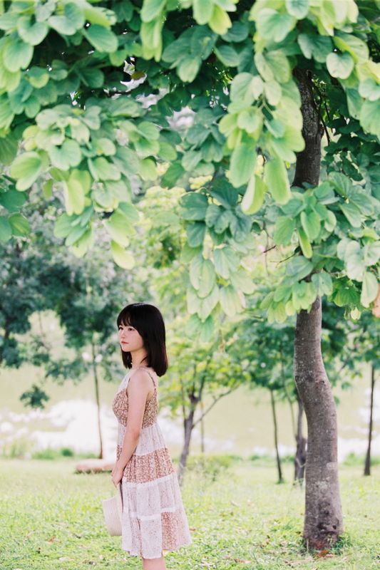 四月岛雯 – 《夏天的草地》[30P] - 机器猫次元