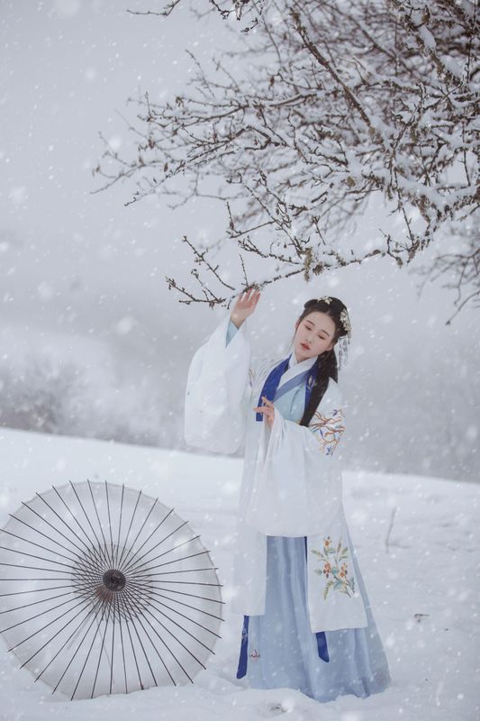 -芝月- 《暮烟》[19P] - 机器猫次元 - 机器猫次元