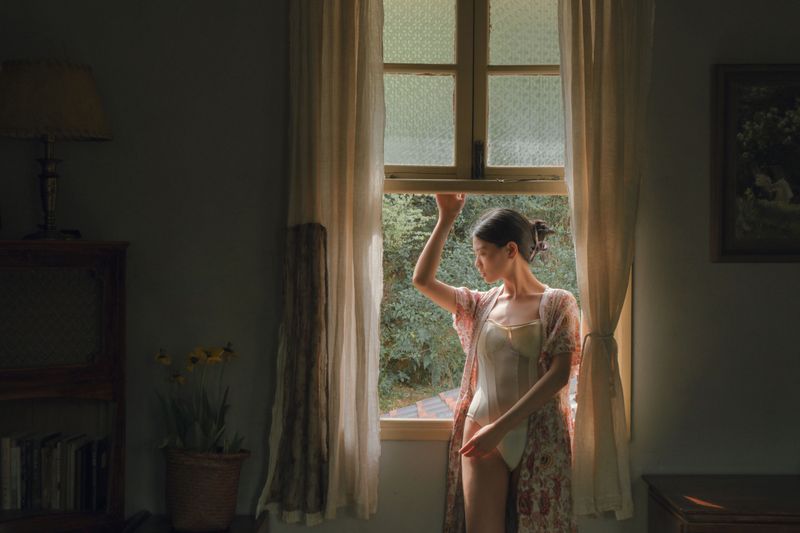 14 – 《我在阳光下往返于春天》[22P]